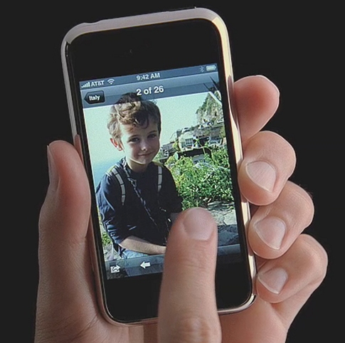 Study shows the types of people that will by buying an iPhone from Apple