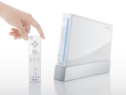 Nintendo Wii leads game console sales for August but the Sony PS3 is closing the margin