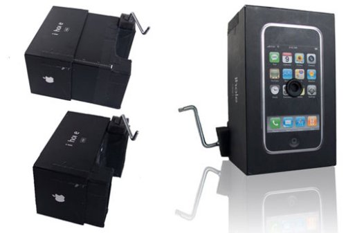 iHole: the iPhone box camera