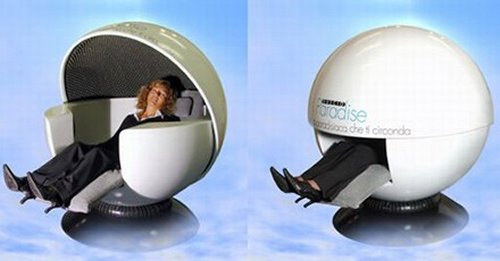 Armchair Paradise pod