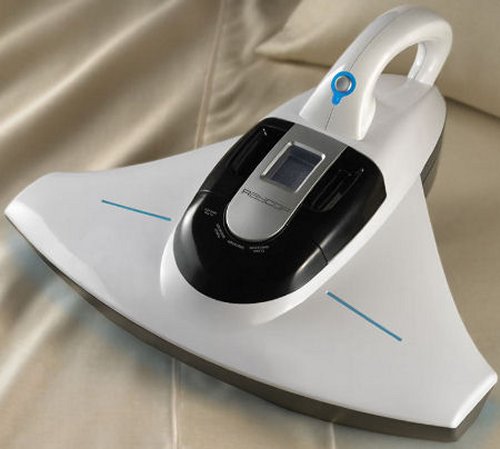 Raycop vac kills germs & bugs, looks alien
