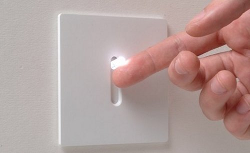 Consumption Feedback Switch shows your energy usage