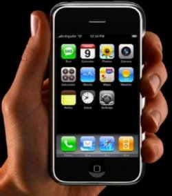 Apple iPhone SDK has 100,000 downloads and has claims of already being hacked.