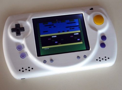 The Multari: Atari 2600 in an elegant handheld