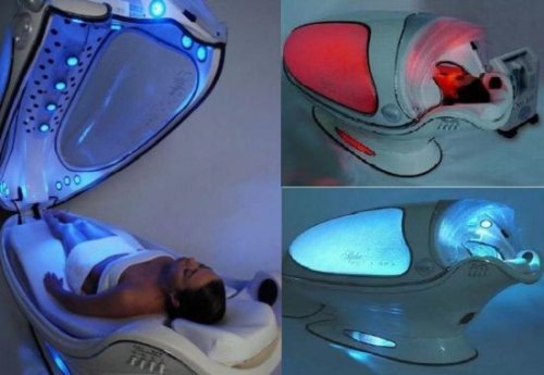 LED Spa looks like alien cocoon, no slime