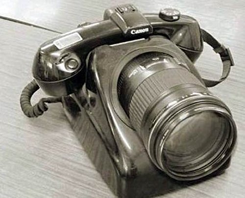 A true cameraphone