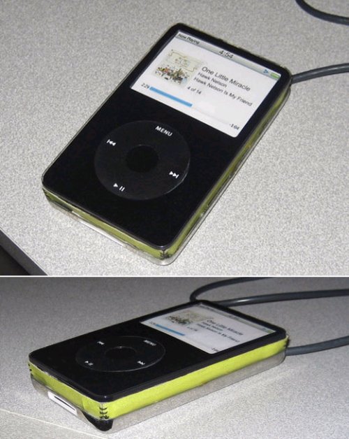 Dead iPod becomes a mouse