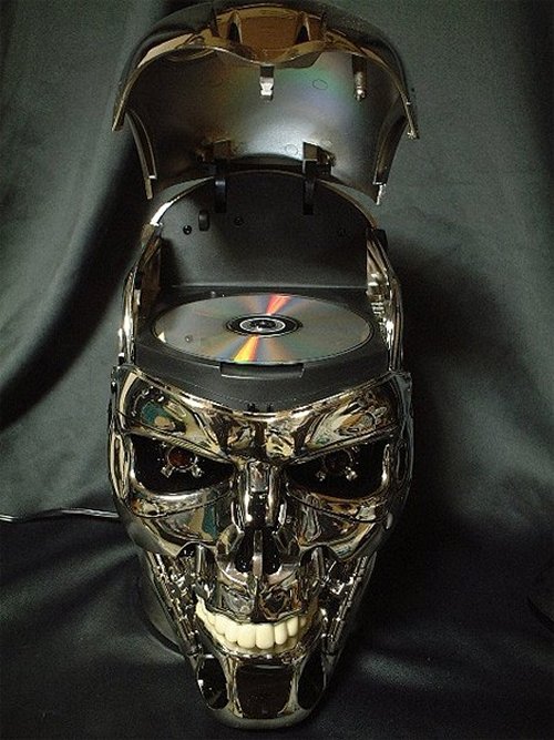 Terminator head DVD player is most awesome thing ever