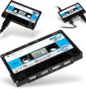 Cassette Tape USB Hub keeps your desk retro