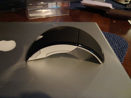 Microsoft’s Arc laser mouse