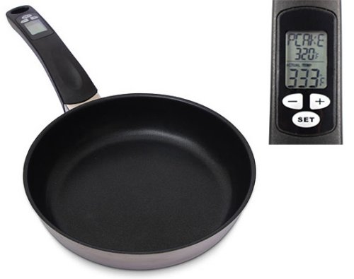 Digital Thermometer Pan makes for perfect pancakes