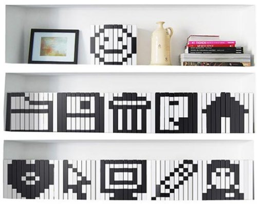 tiny pixel art