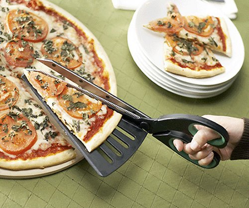 Pizza Scissors are how Martha Stewart slices a pizza