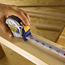 Tape Measure with integrated marking tip