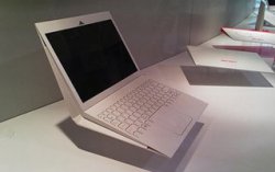 ASUS Fold/Unfold laptop will be released
