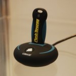 Corsair Flash Voyager Port