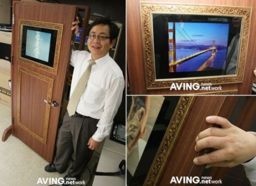 Elivision puts 17-inch LCD display on a door
