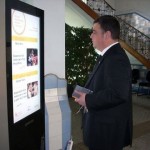 Samsung launches 46 inch display for outdoor use Samsung launches 46 inch display for outdoor use