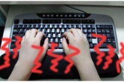 IGM Heated Keyboard Wrist Pad