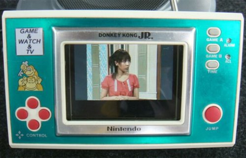 Modder turns Nintendo Game and Watch into portable TV