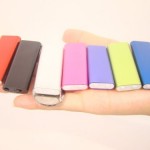 iPod Shuffle 3G clone from Digitalrise has FM, looks huge