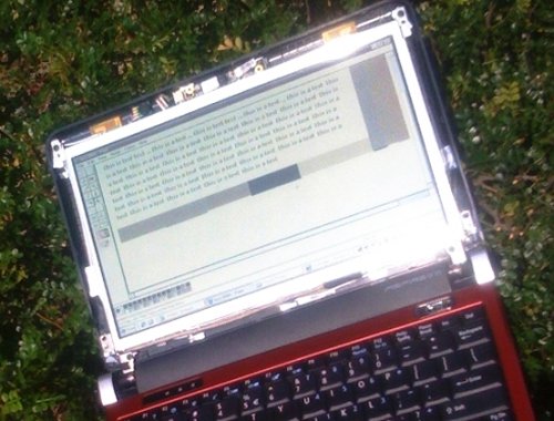 First look at Pixel Qi’s outdoor readable screens