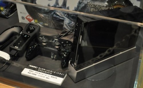 Black Wii, blue controllers spotted at World Hobby Fair