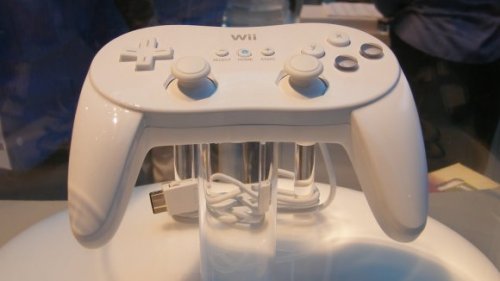 Classic Controller Pro appears at E3