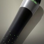 Microsoft unveils Xbox 360 wireless microphone
