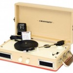 CROSLEY CR 40 Mini Turntable is small but powerful