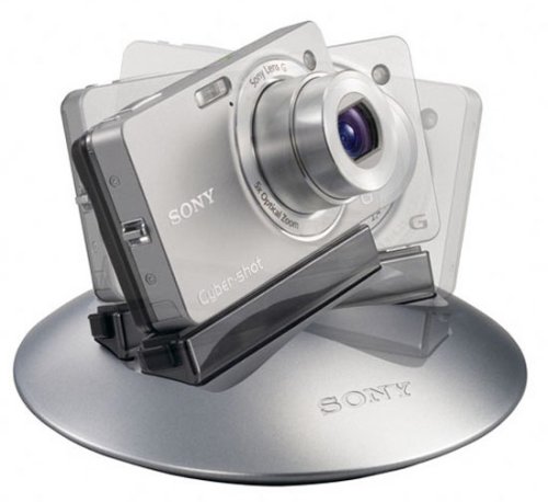 Sony intros automated, photo-taking camera dock 