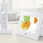 Sharp JD-7C1CL/CW cordless phone and digiframe