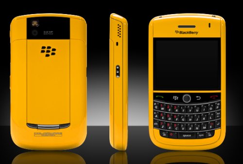 ColorWare paints up the BlackBerry Tour