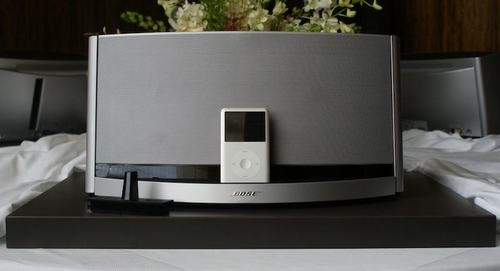 Bose SoundDock 10 is HUGE, costs $600