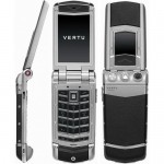 Vertu Constellation F Ayxta clamshell gets official
