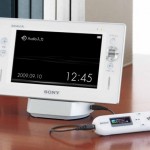 Sony XDV-S700 Bravia 1Seg portable TV Sony XDV-S700 Bravia 1Seg portable TV