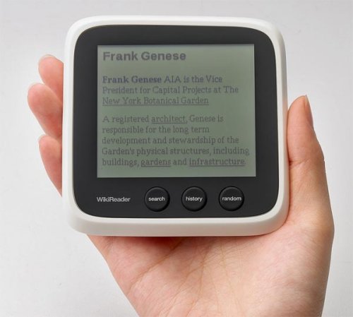WikiReader: Wikipedia in your pocket