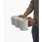 Link Mugs help you carry multiple coffees easily Link Mugs help you carry multiple coffees easily