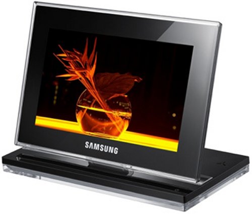 New 8-Inch Digital Photo Frame from Samsung