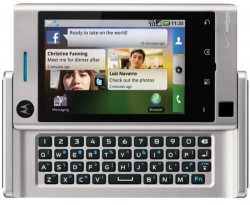 Motorola Devour coming to Verizon next month