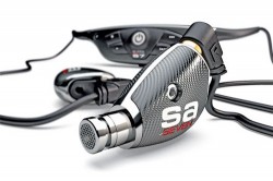 Sleek Audio's Aluminum and Carbon Fiber SA7 Headphones