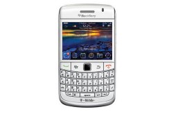 T-Mobile officially announces new BlackBerry colors for summer