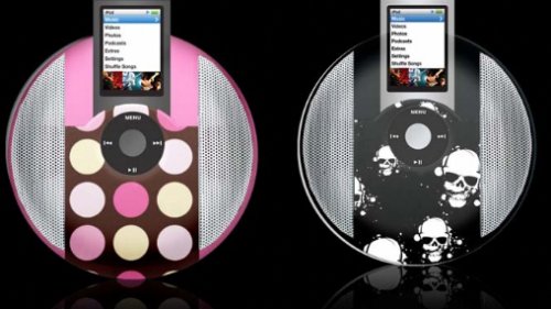 iWave iPod disk speakers with printed designs