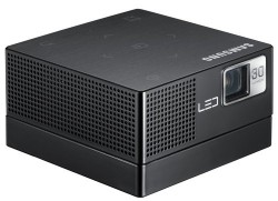 Samsung's SP-H03 pocket-sized Pico projector