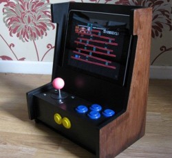 Freekade iPad Arcade Cabinet goes up for auction