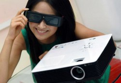 LG introduces two new 3D Home Projectors in Korea