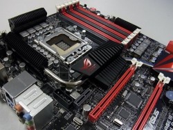 ASUS Rampage III Formula Motherboard