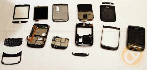 BlackBerry Torch 9800 teardown photos