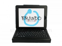 Brando's iPad case looks like a notebook