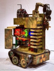World's first remote-controlled gaming computer